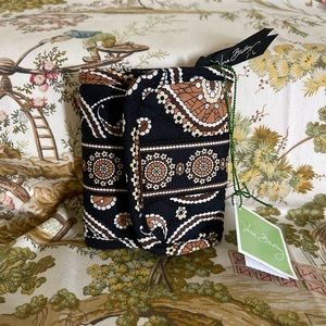 BNWT Vera Bradley  Brown/Black Caffe Latte Pocket Wallet